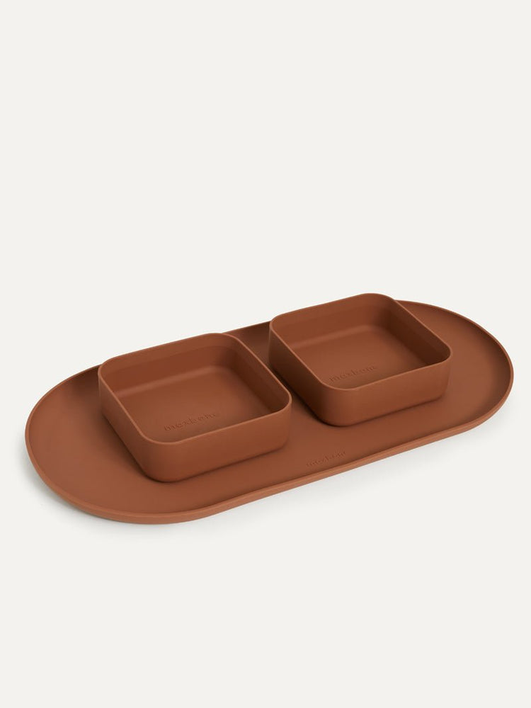Square Bowls & Mat Set