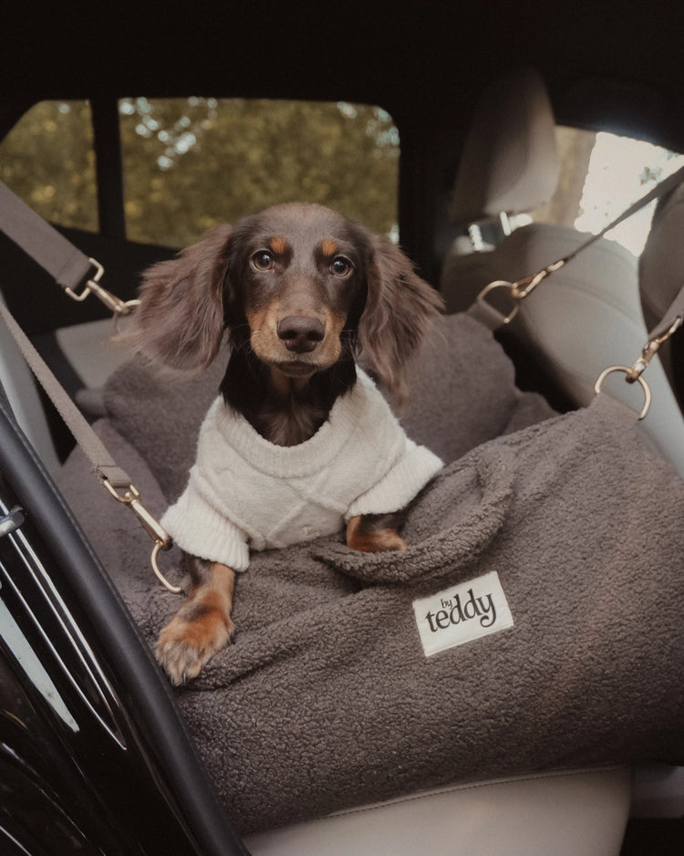 The Cosy Car Seat – Chocolate